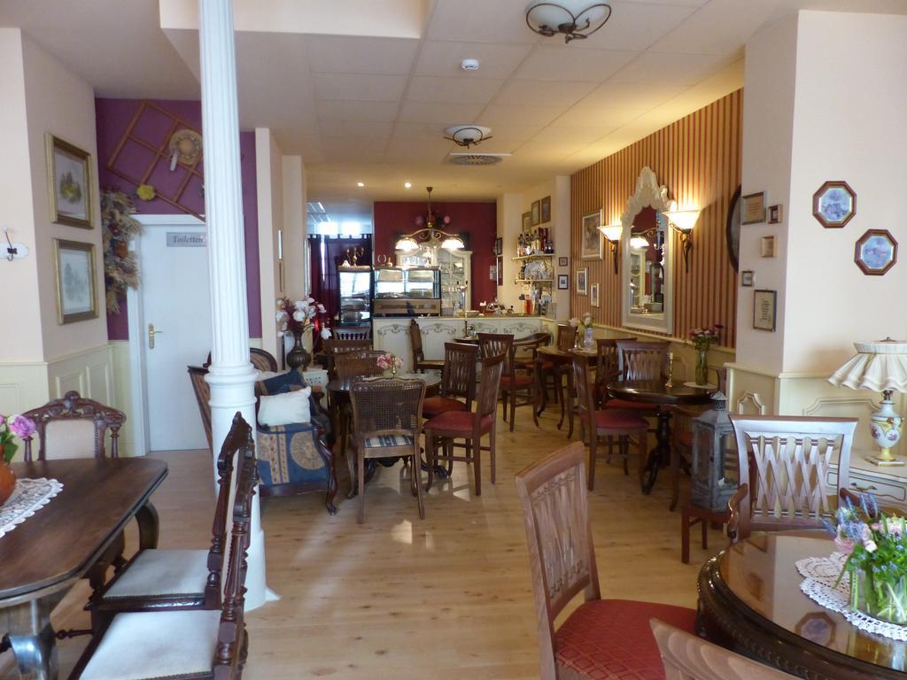Cafe 28 & Pension Am Markt Wißmar Kültér fotó